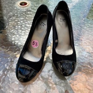 Black heels